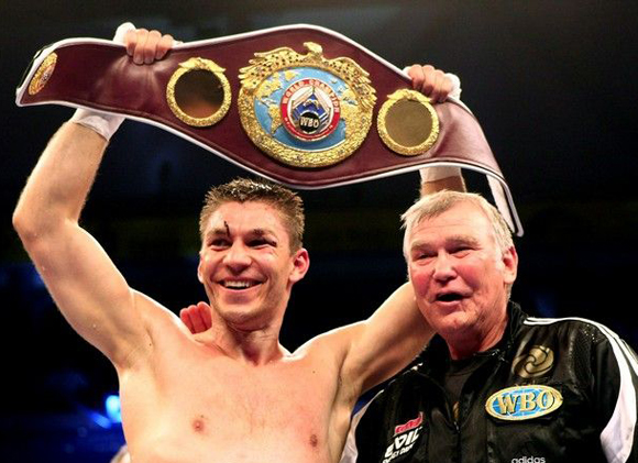 Könyv született Balzsay Károlyról