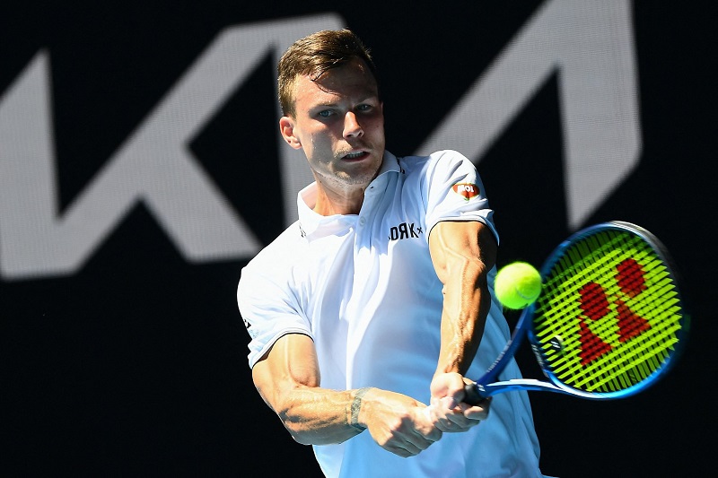 Tenisz: hatalmas Fucsovics-bravúr Melbourne-ben