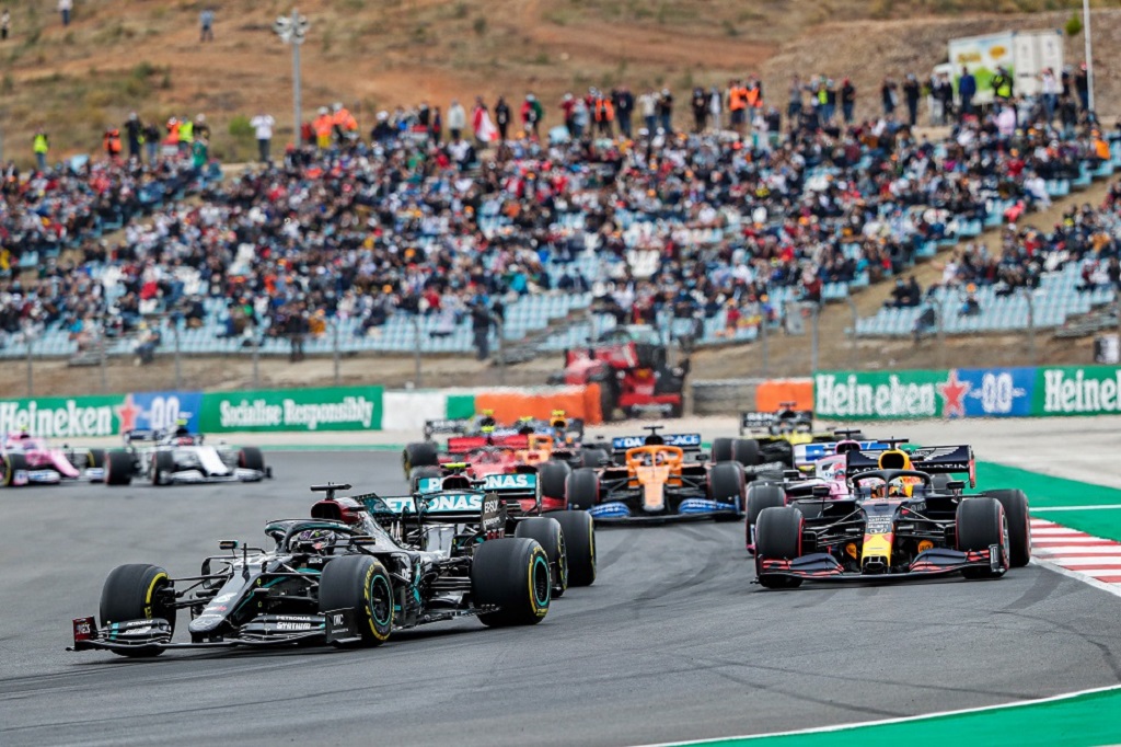 F1: jönnek a sprintfutamok!