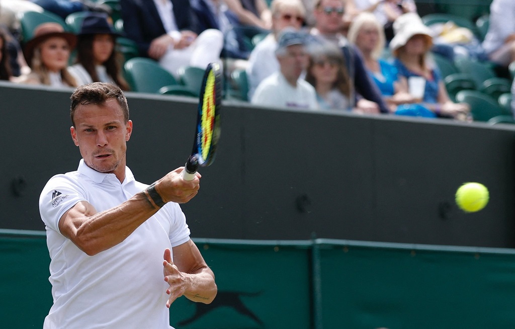 Tenisztörténelem! Fucsovics negyeddöntős Wimbledonban!