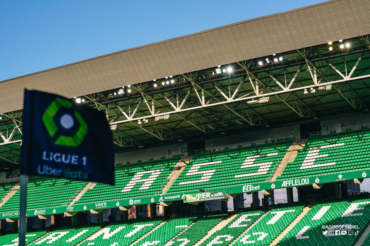 Kambodzsai herceg venné meg a Saint-Étienne-t