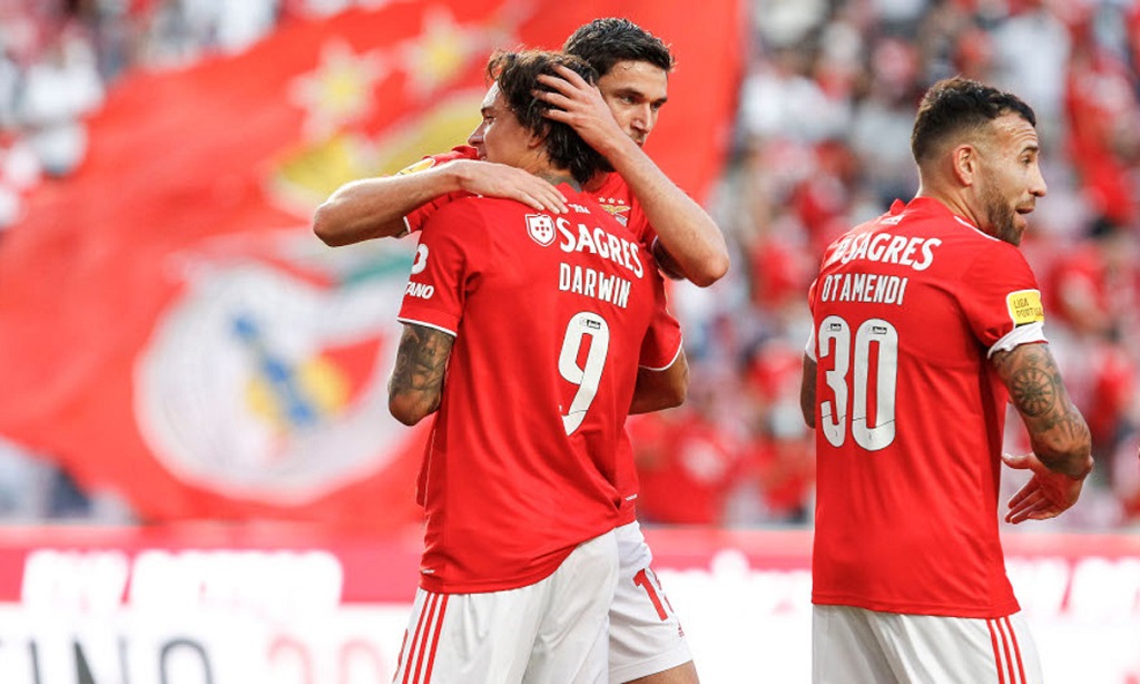 Hatalmas gödörben a Barcelona, a Benfica kiütötte a katalánokat