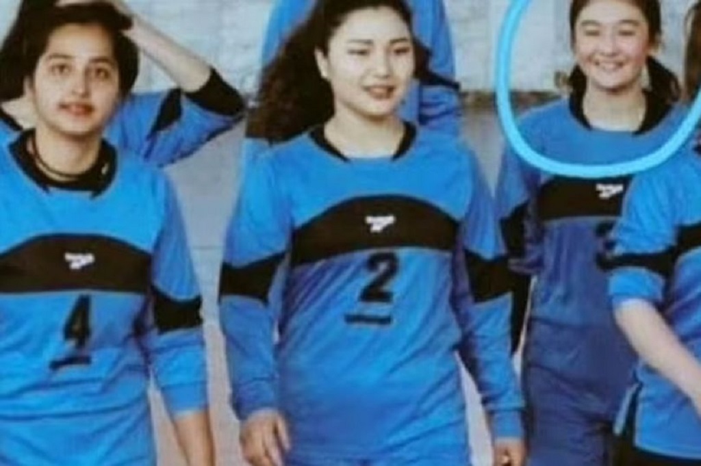 Döbbenet! A tálibok egy tinisportoló fejének levágásával akarják engedelmességre bírni a nőket