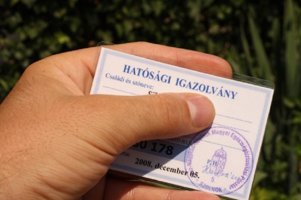 Januártól jóval többet kell fizetni egészségügyi szolgáltatási járulék címén