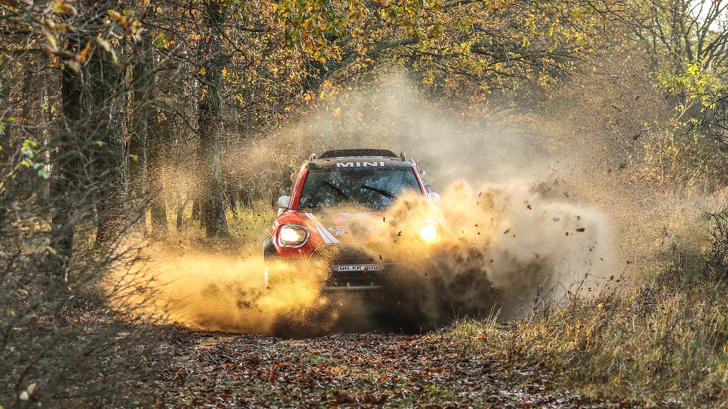 A hétvégén Nyirádon száguldanak a terepralisok