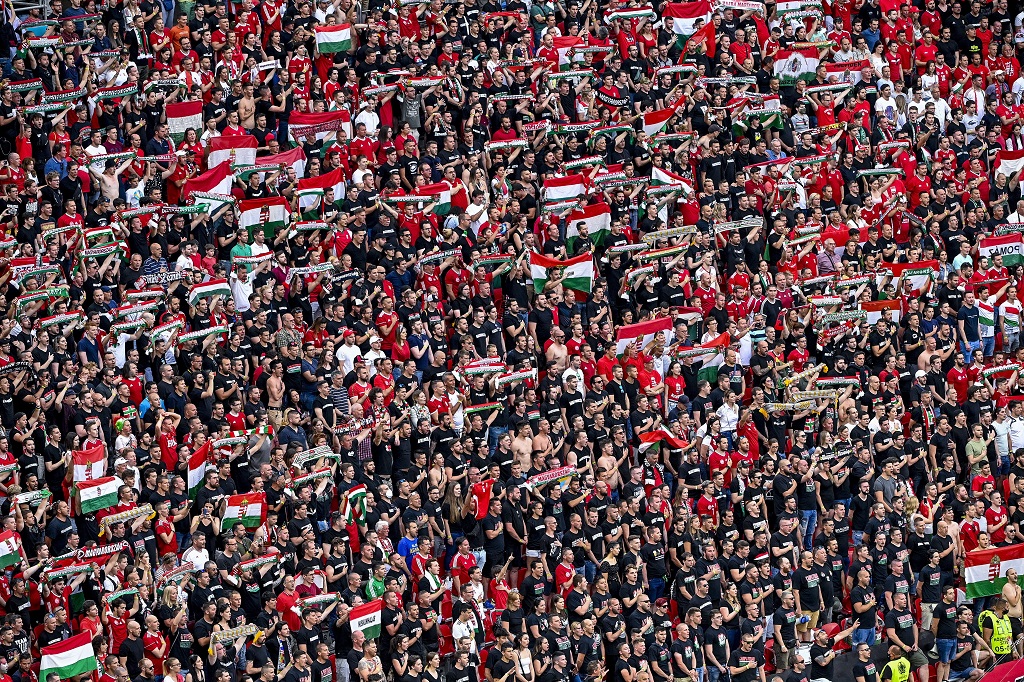 Az UEFA már meghátrált, a FIFA még nem!