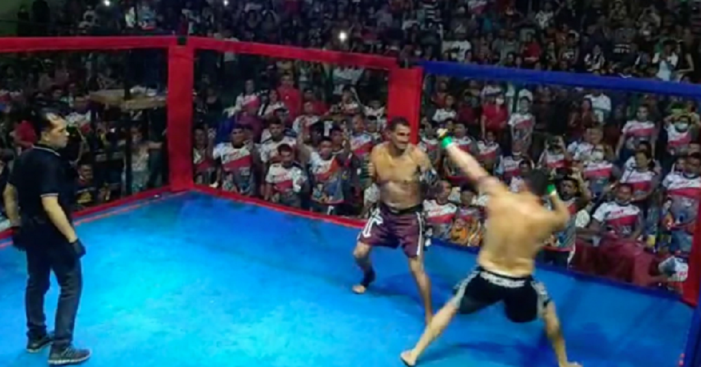 Ezt itthon is bevezethetnék! Két brazil politikus ketrecharcban zárta le a vitáját!