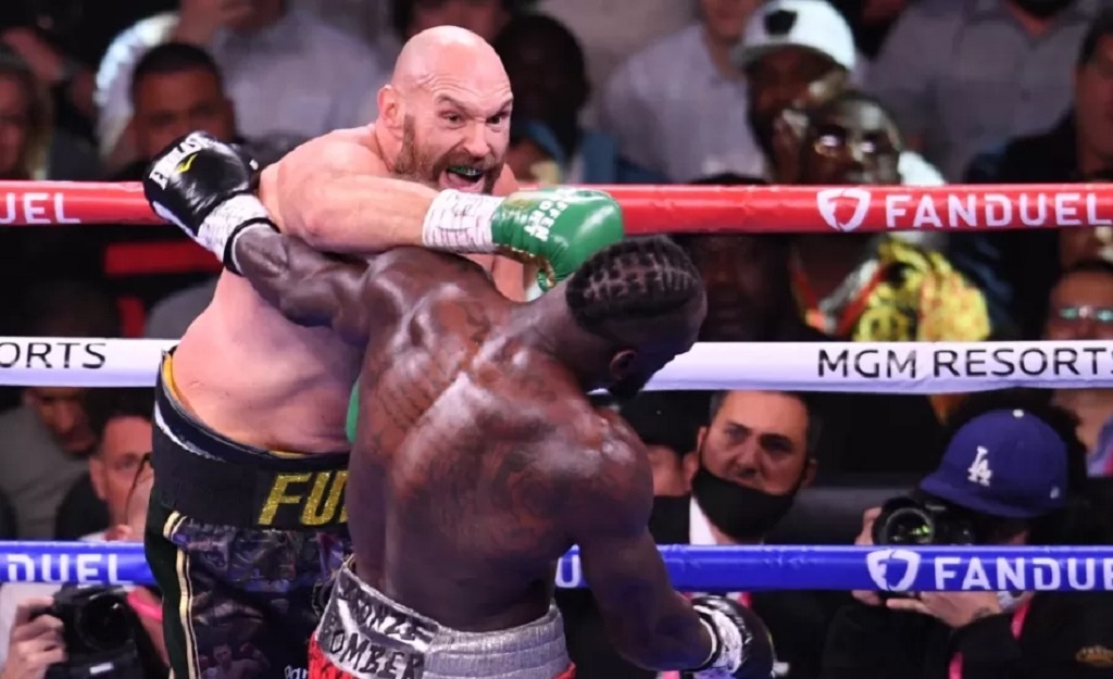 Újra ringben a Cigánykirály, minimum 29 millió dollárért bunyózik Fury