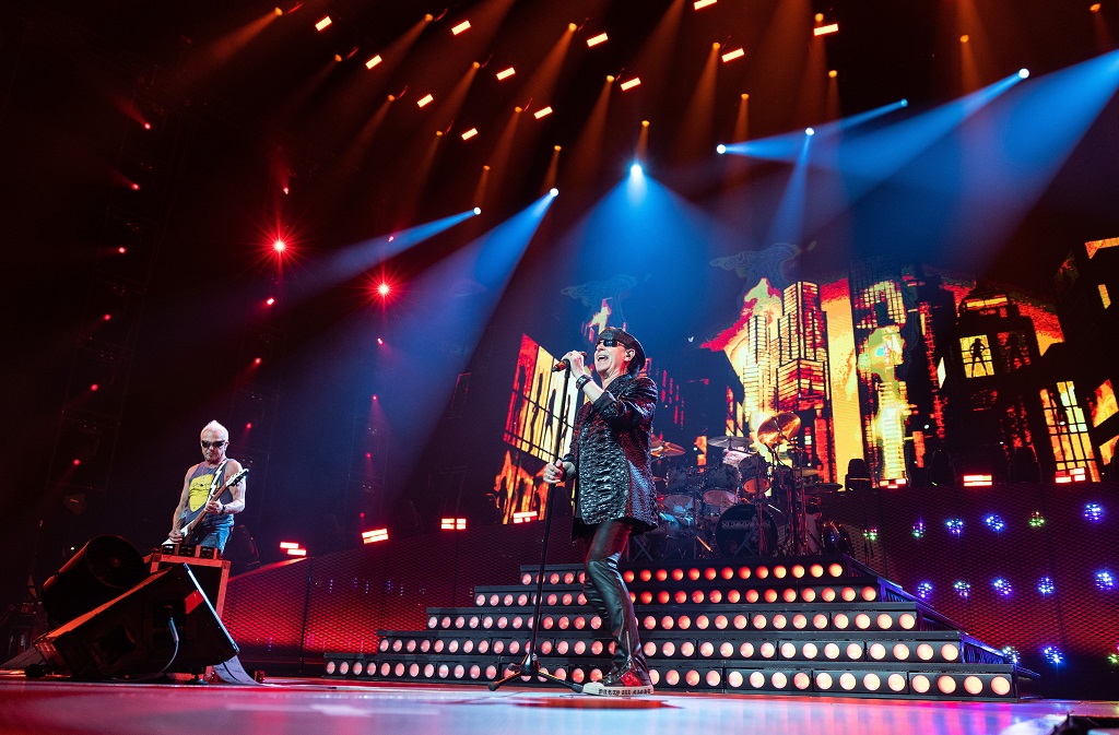 Amikor megszólalt a Wind of Change, eggyé vált több mint tízezer ember