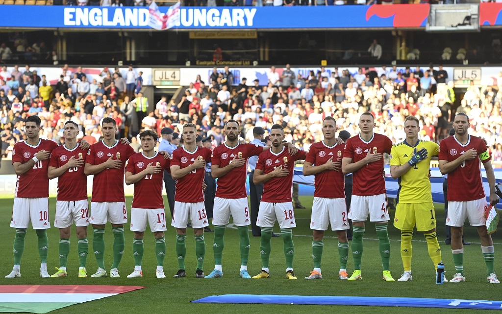 Puskásék után először oktattunk Angliában! Magyarország négy góllal verte a házigazdákat!