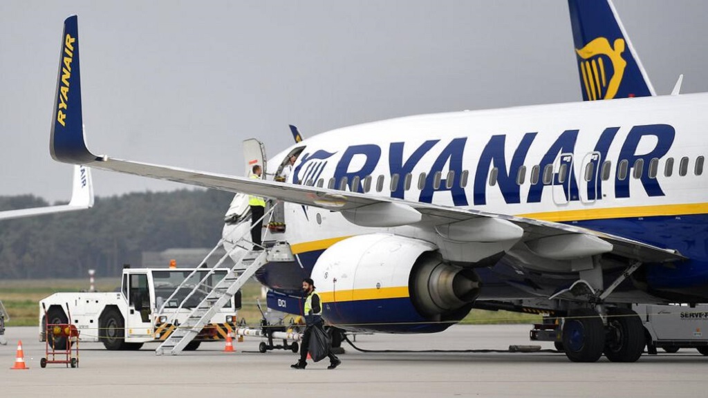 Ez már háború? A magyarok többsége visszaváltja a Ryanair-jegyeket!