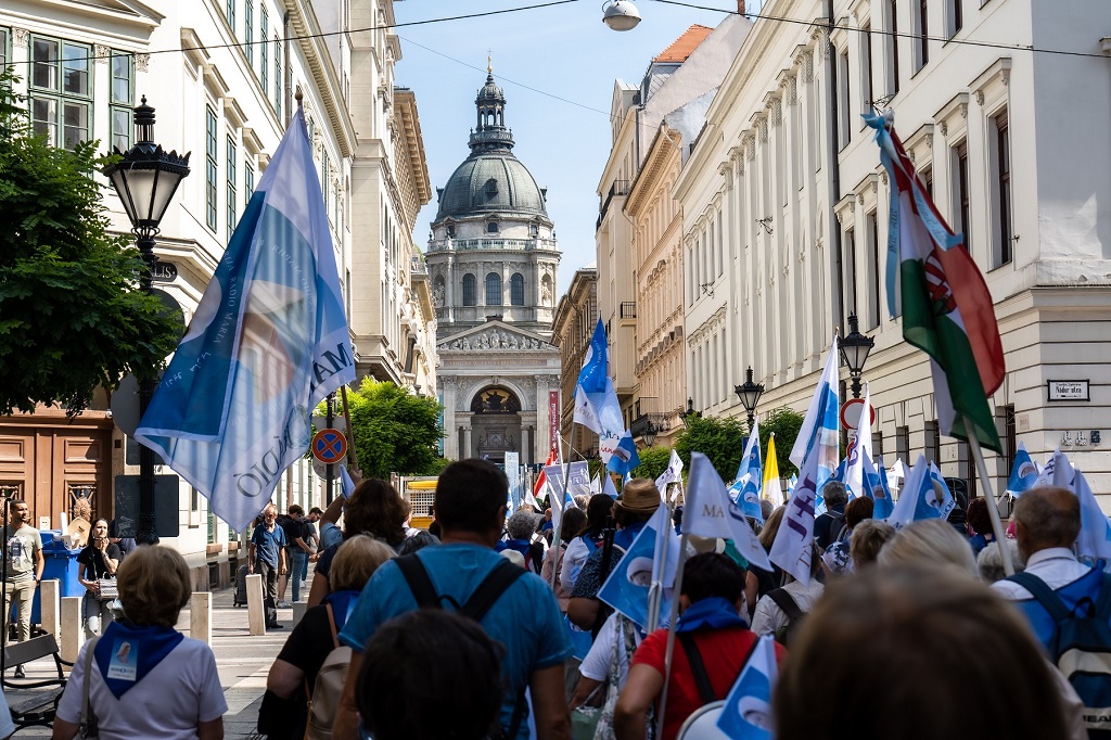 Nő a zarándokok száma, újraéled a Máriaút