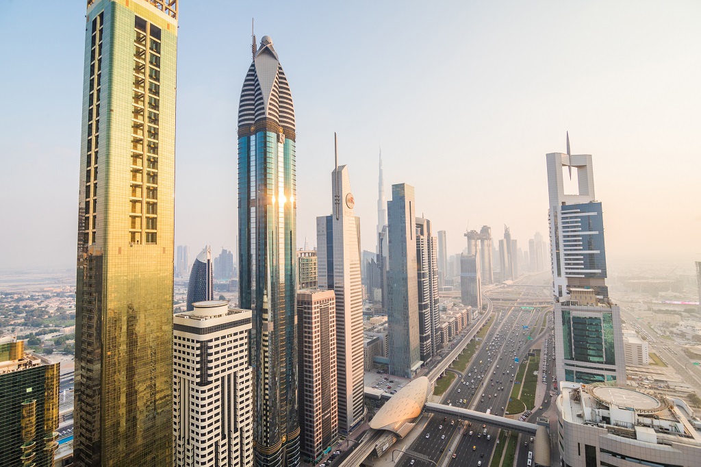 Egészen Dubajig menekülhetnek a kedvező adózási feltételek miatt a vállalkozók