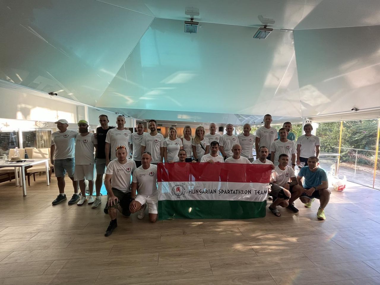 Holnap reggel rajtol a Spartathlon