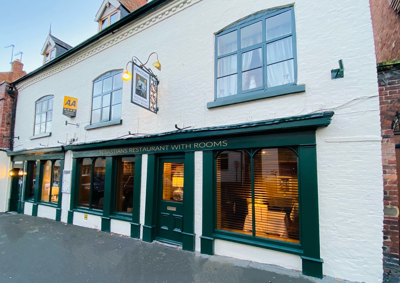 A koronavírus miatt elvesztette szaglását és ízlelését egy séf, bezárja Michelin besorolású éttermét