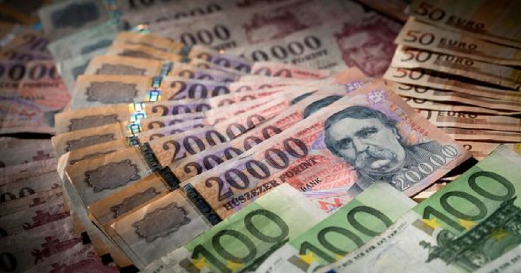 Hoppá! Erős forint ébredt ma reggel