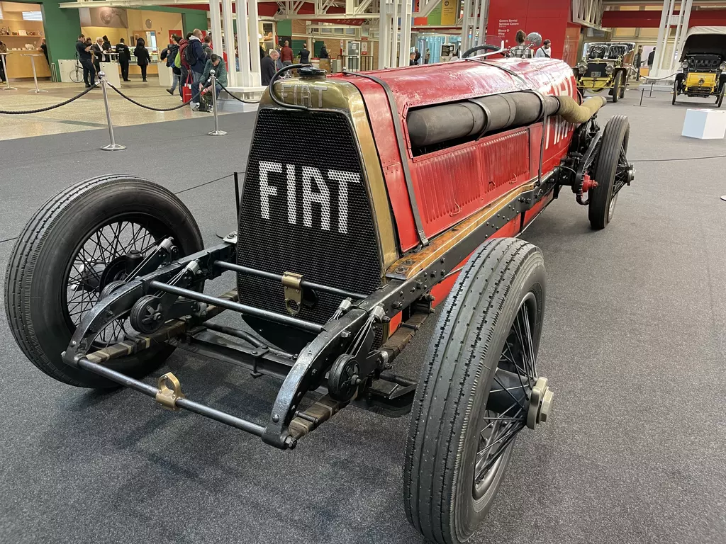 Auto e Moto d’Epoca 2024 Bologna