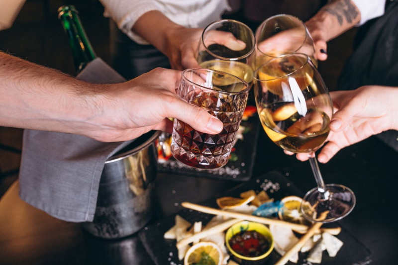Minden tizenkettedik felnőtt naponta fogyaszt alkoholt az EU-ban