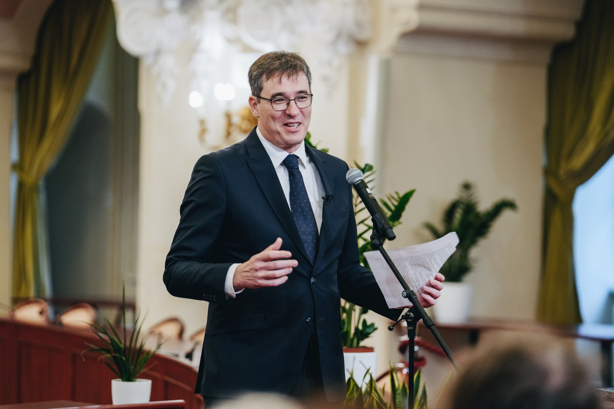 Karácsony benyújtotta a 2026-os költségvetést, ,,Új esély" néven