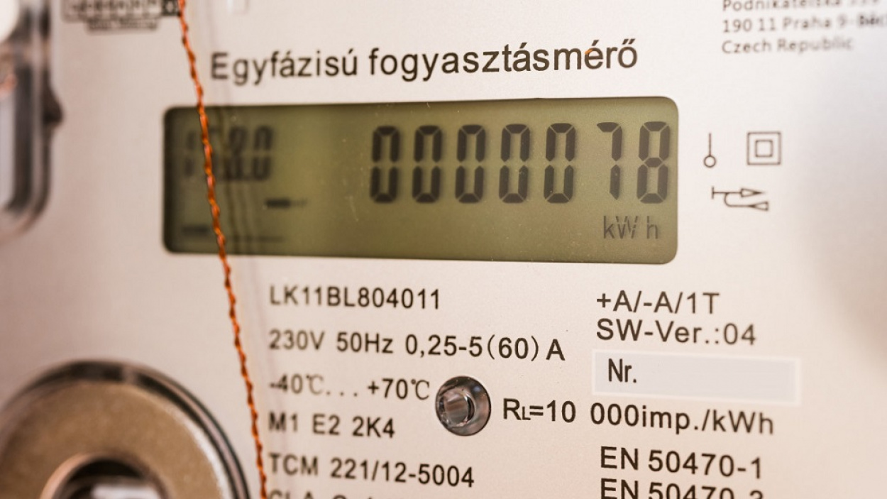 Ha eddig elfeledkezett róla, van még pár órája bediktálni a mérőórája állását