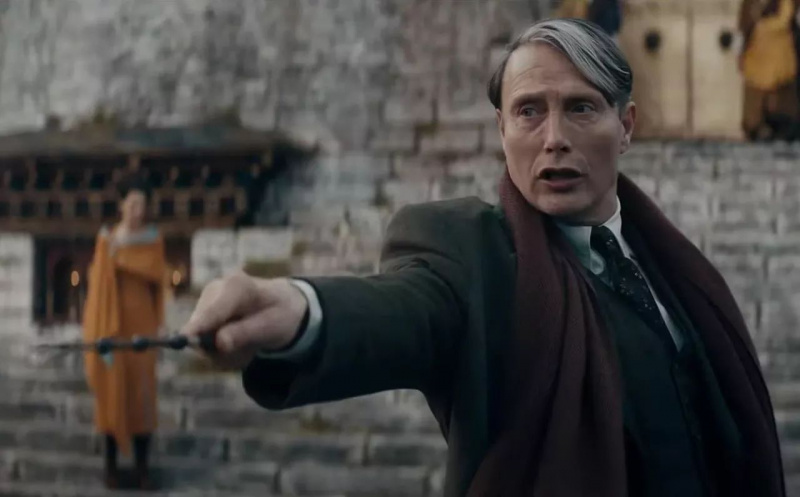 Egy mozifilm és egy Netflix sorozat előzetes is érkezett