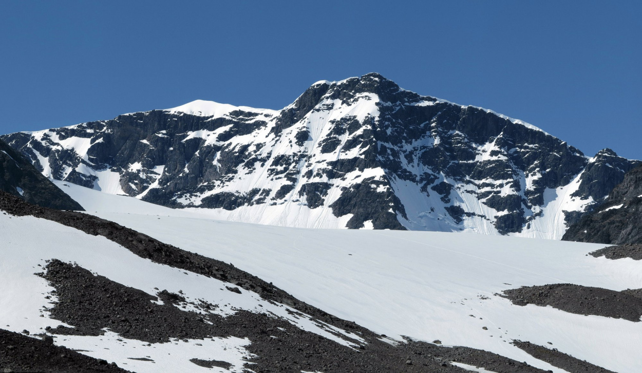 Évente két méterrel csökken egy svéd hegycsúcs a gleccserolvadás miatt