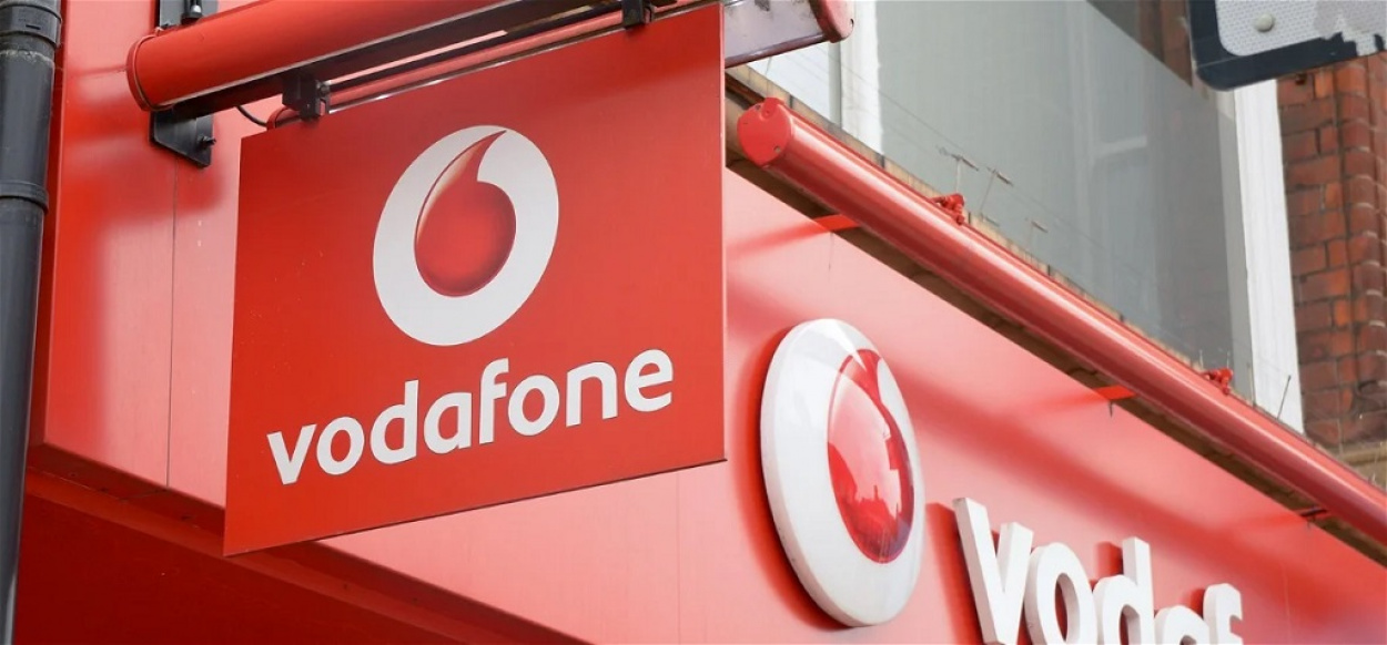 Ha ügyet intéznél a Vodafone-nál, most tedd, mert hétfőtől egy hétre bezár a cég ügyfélszolgálata