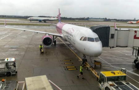  Technikai hiba miatt késett a Wizz Air Tenerifére tartó járata