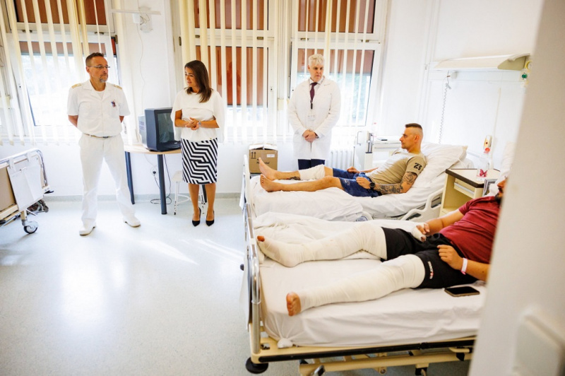 Házilag készített csőbomba sebesítette meg a magyar katonákat Koszovóban