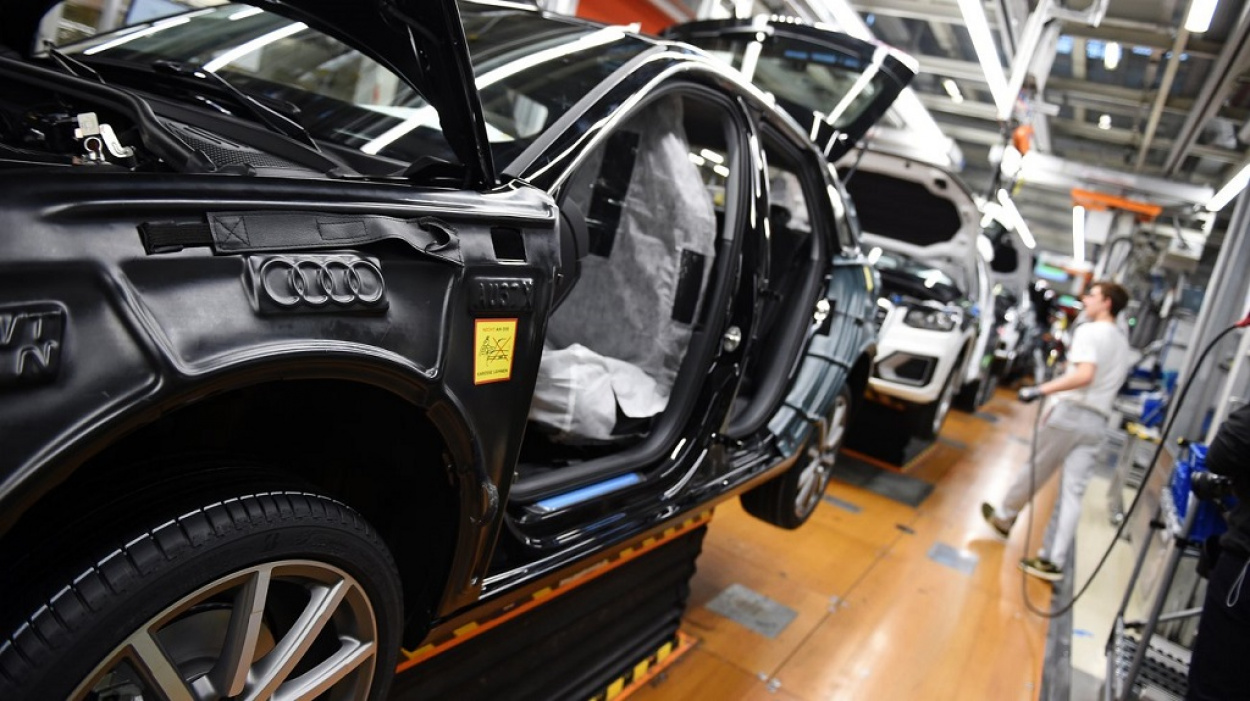 Chipválság: egyre több gyára áll le az Audinak, csökkenti termelését a BMW