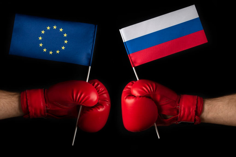 Végleg Moszkva oldalára áll Magyarország? Megint vétóval fenyegeti az Uniót a magyar kormány
