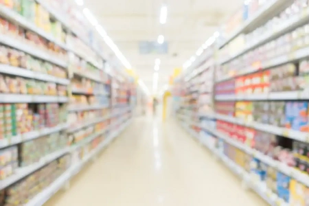  Évente több 100 millió forint értékű élelmiszert ment meg az Auchan