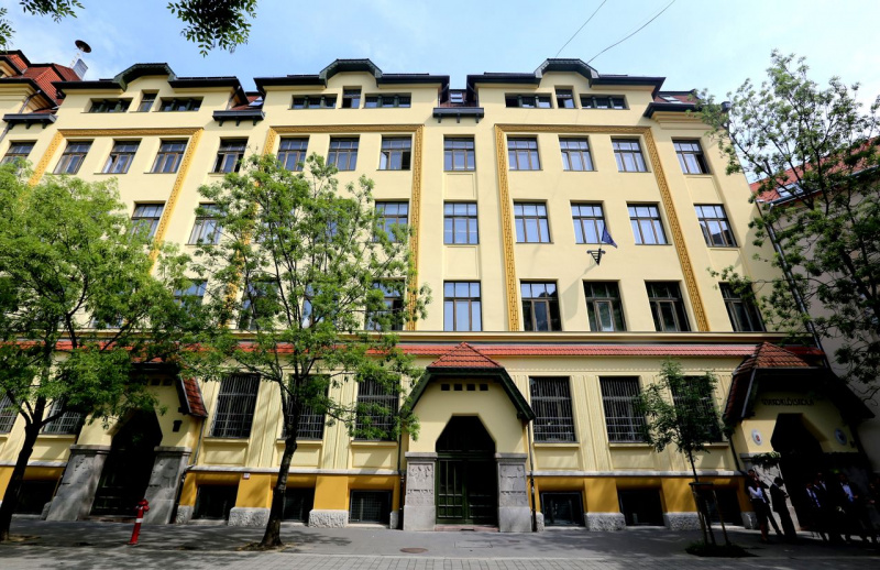 Újabb 30 pedagógus kapott levélben figyelmeztetést