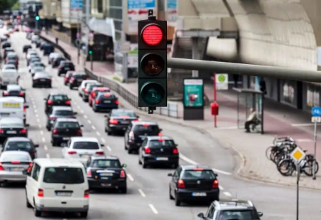  Útlezárások és fennakadások: Hol kell lassulásra számítani?