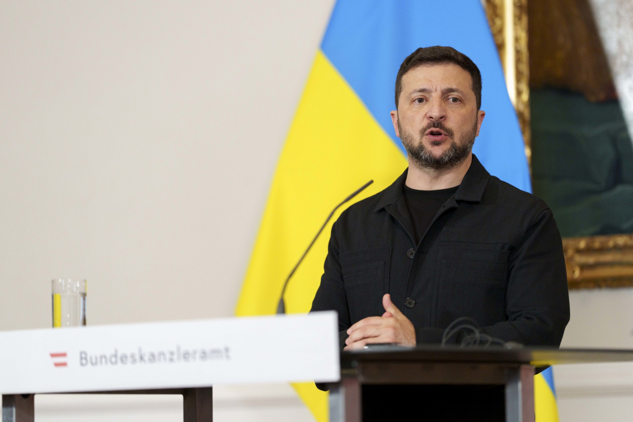 Kiszivárgott részletek a berlini béketárgyalásról: Washington Donbász-kivonulást kér Kijevtől