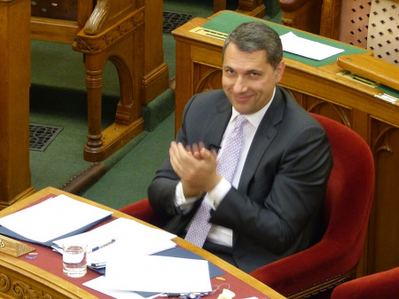  Lázár János megszólalt a moszkvai útról: Orbán Viktor indoklása a Putyinnal való találkozóra