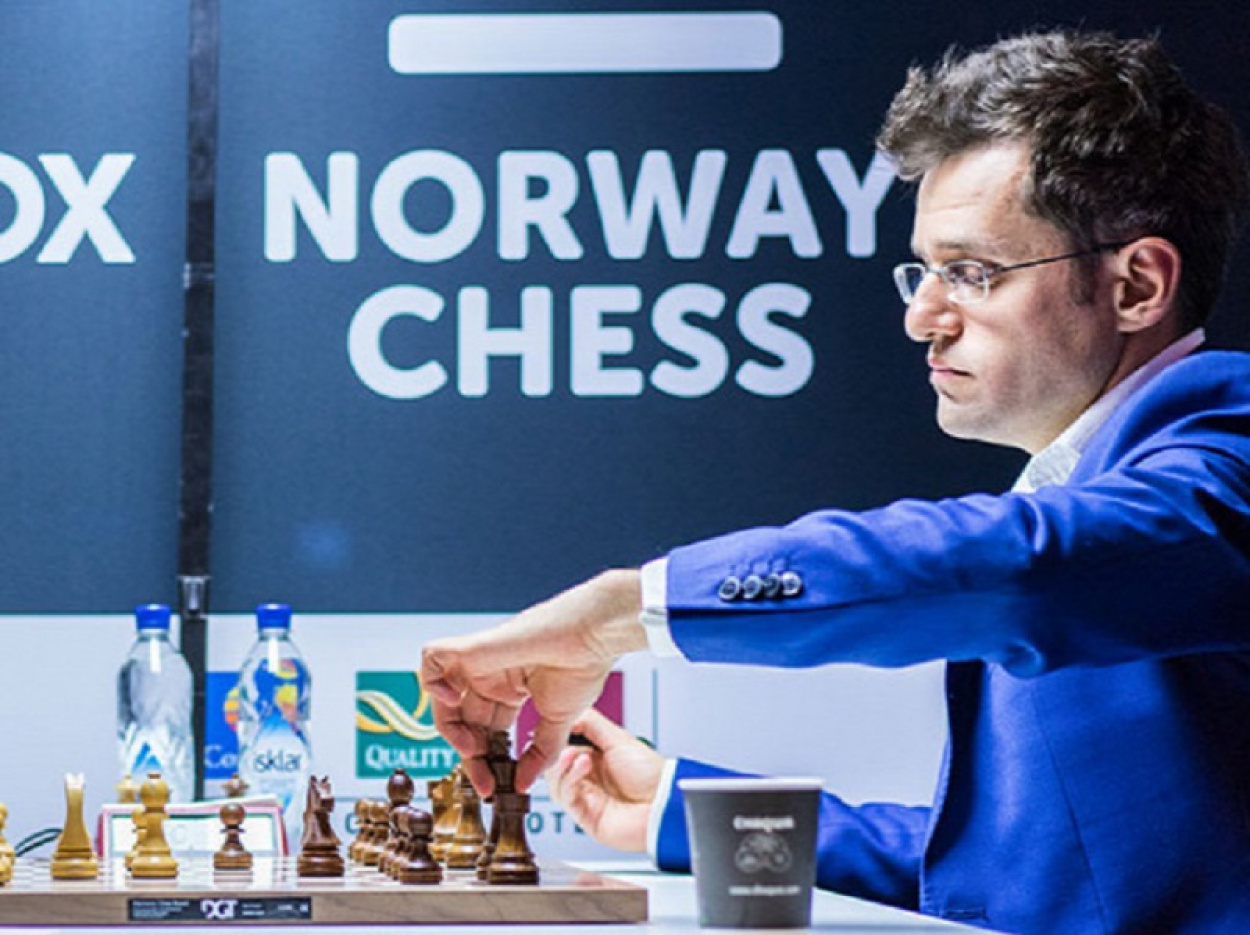 Aronjan amerikaiként sakkozik tovább