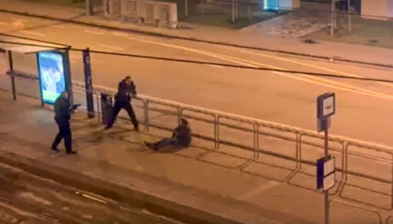 Rendőrgyilkosság: ha beszámíthatatlannak ítéli az elmeorvosi szakértő Sz. Szilárdot, megússza a börtönt