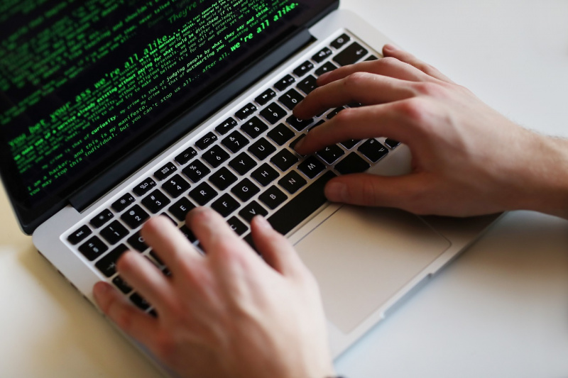 Vállalkozók figyelem! Június 1-től kétlépcsős lesz az azonosítás az Online Számla rendszerben