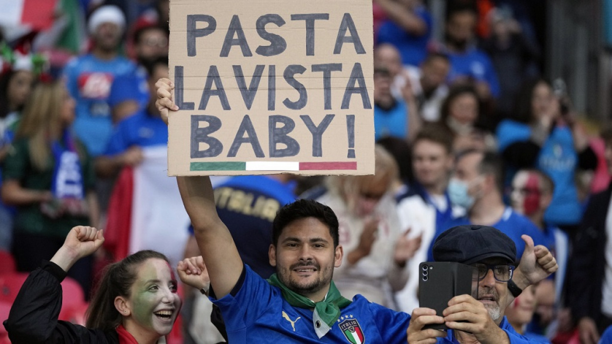 Foci Eb: Olaszország az első döntős!