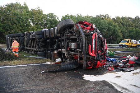  Kerüld az M7-est és a 4-es főutat! Tragédiák az utakon már kora reggel!