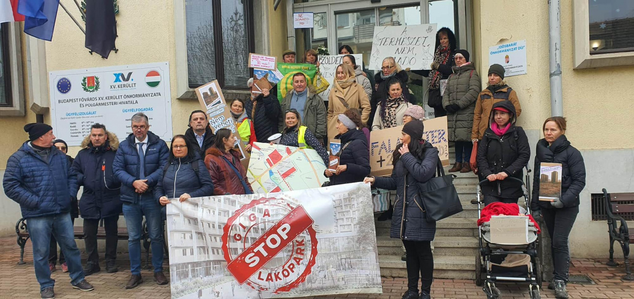 Súlyos kifogásokat emelt ki Hadházy a Tiborczhoz köthető lakópark ellen