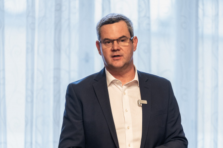  Takács Péter: a Tisza megszüntetné az ingyenes orvosi ellátást