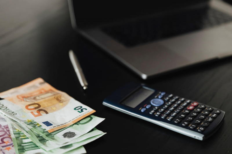 Erősödött a forint szerda reggel