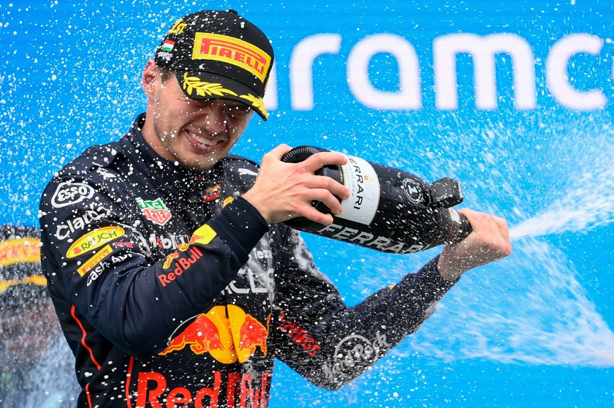 F1 Magyar Nagydíj: Max Verstappen a Hungaroring hőse, pokoli mélyből mennyei magasságokba emelkedett