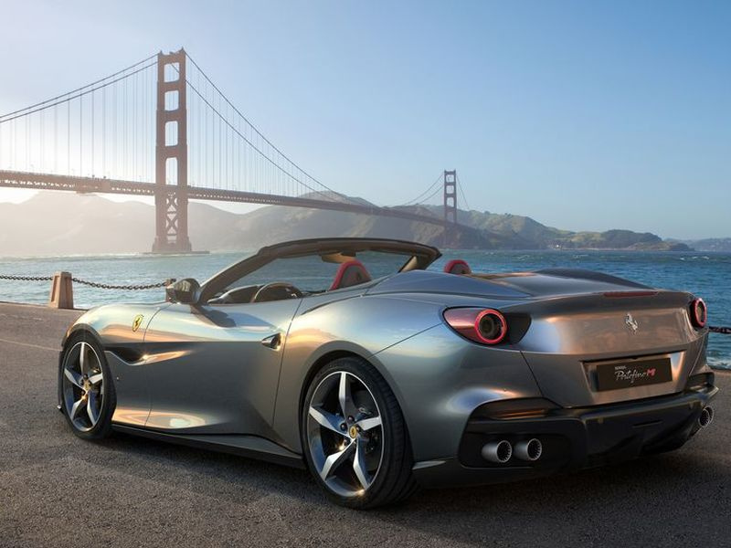 Frissítette keménytetős roadsterét a Ferrari.