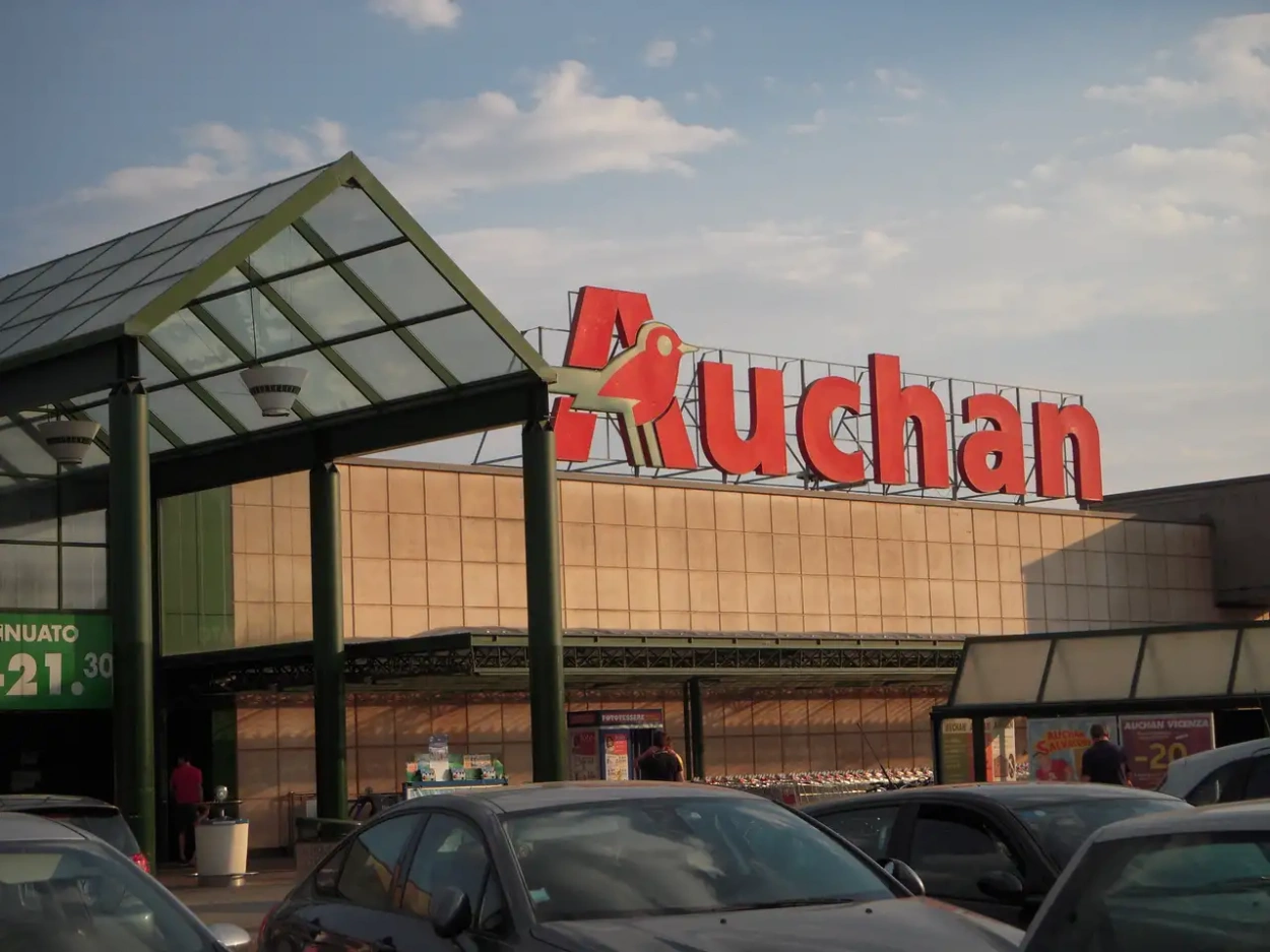 Idén is leadhatjuk a felesleges telefonokat az Auchanban