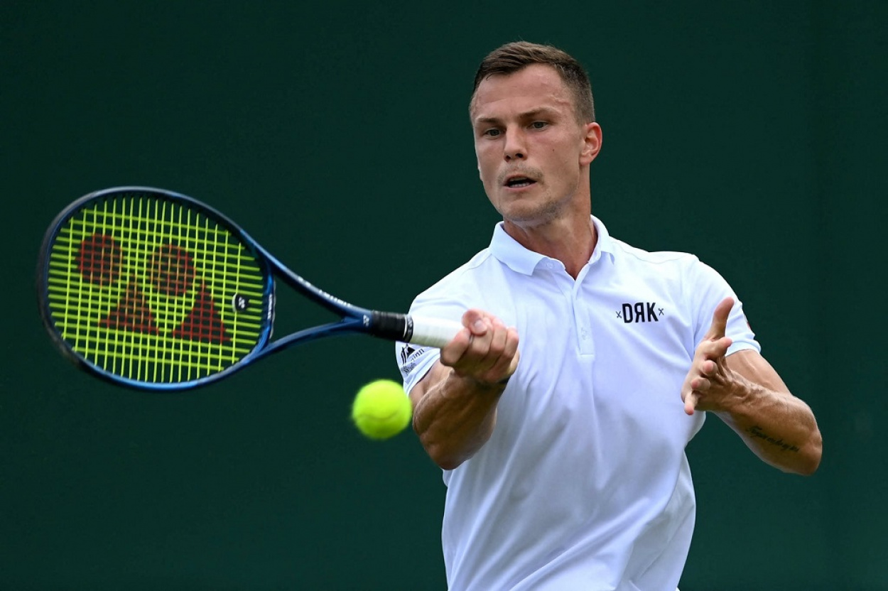 Wimbledon: Fucsovics már a harmadik körben