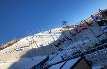  Téli olimpia: buborék, napi teszt és robotok által főzött étel