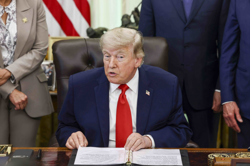 Donald Trump szerint órákon belül megszülethet a megállapodás Iránnal